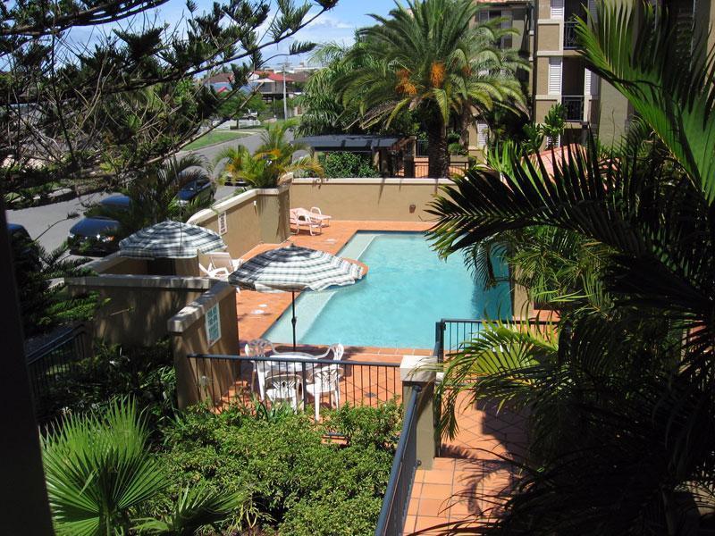 Beaches On Wave Street Gold Coast Exterior foto