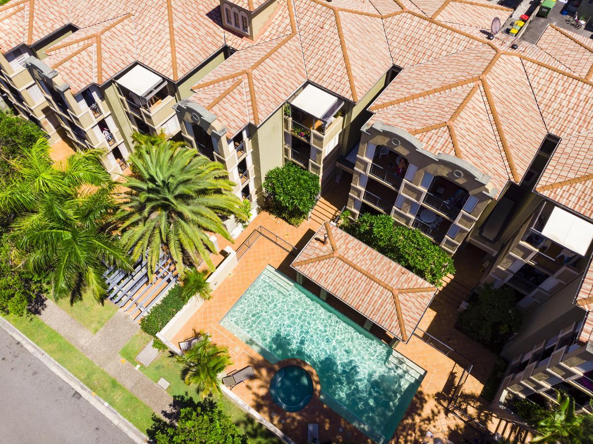 Beaches On Wave Street Gold Coast Exterior foto